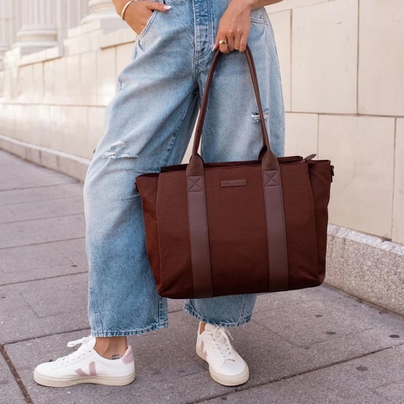 Poppy & Peonies Daily Tote - Picture 3 of 6